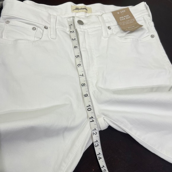Madewell Mid Rise Kick Out Crop Jeans White Denim Size 29 Tall Classic - Picture 10 of 16